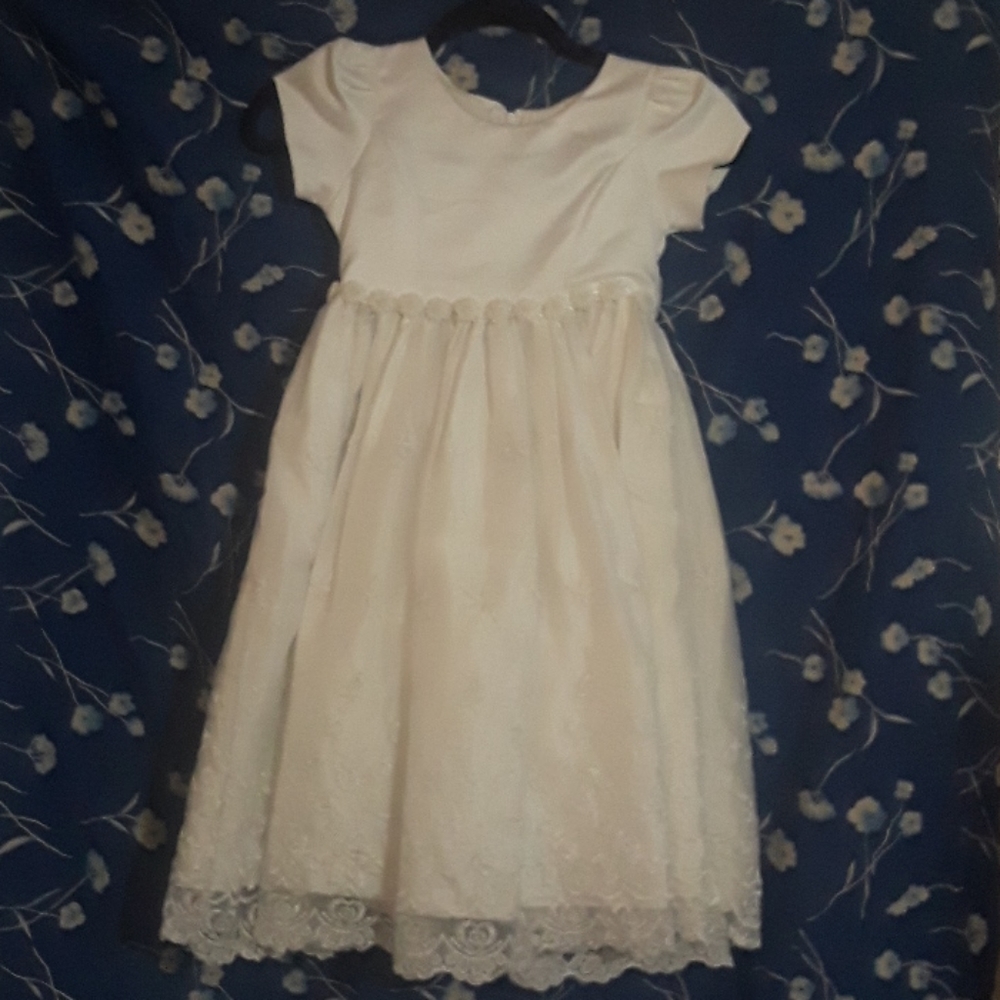 Little girls communion/flower girl dress